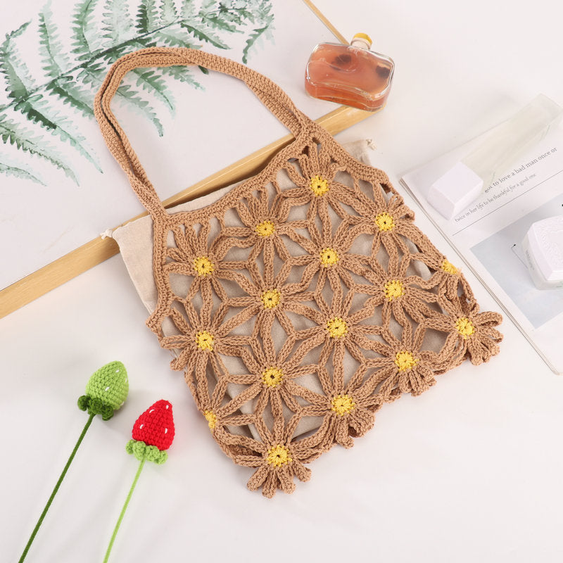 Handcrafted flower pattern shopper bag Stornfield
