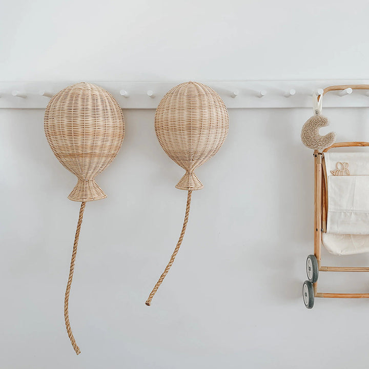 Decorative wall ornament in the form of a hot air balloon Stornfield