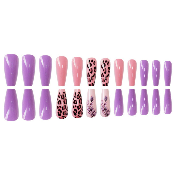 Stylish Patterned Press-On Nail Set Stornfield