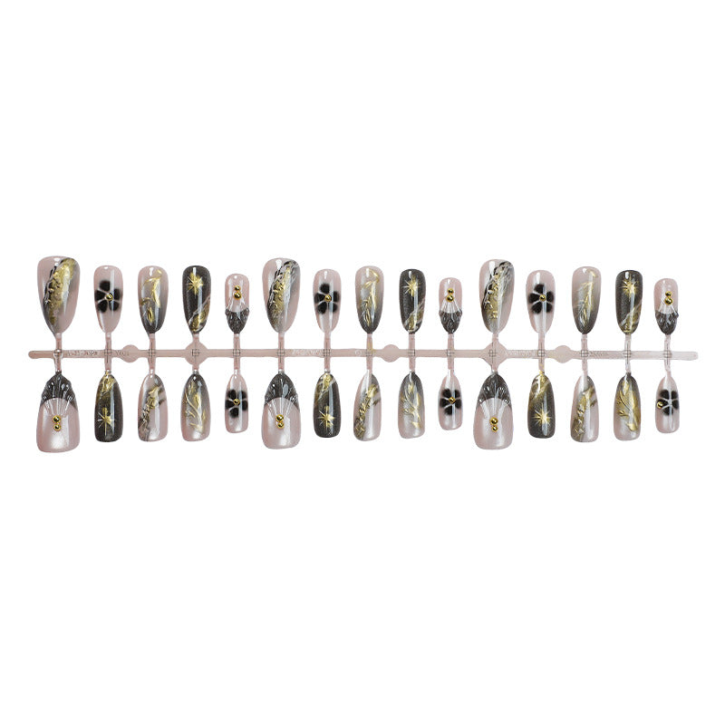 Artificial nail set with elegant floral design Stornfield