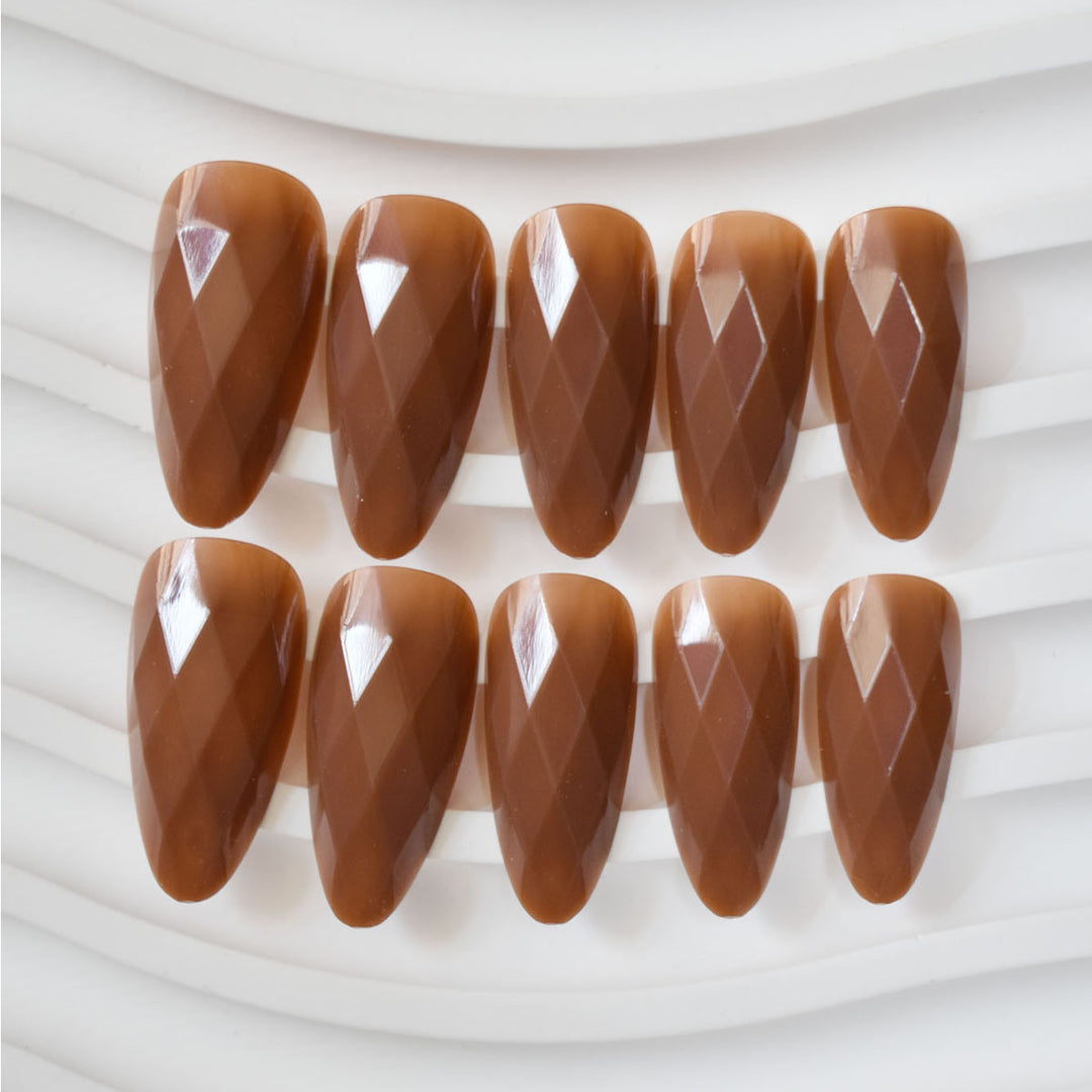 Premium Glossy Diamond-Shaped Press-On Nails Stornfield