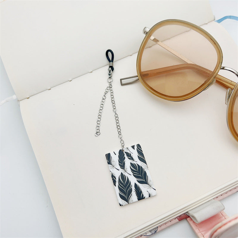 Heart-Designed Eyewear Chain Holder Stornfield