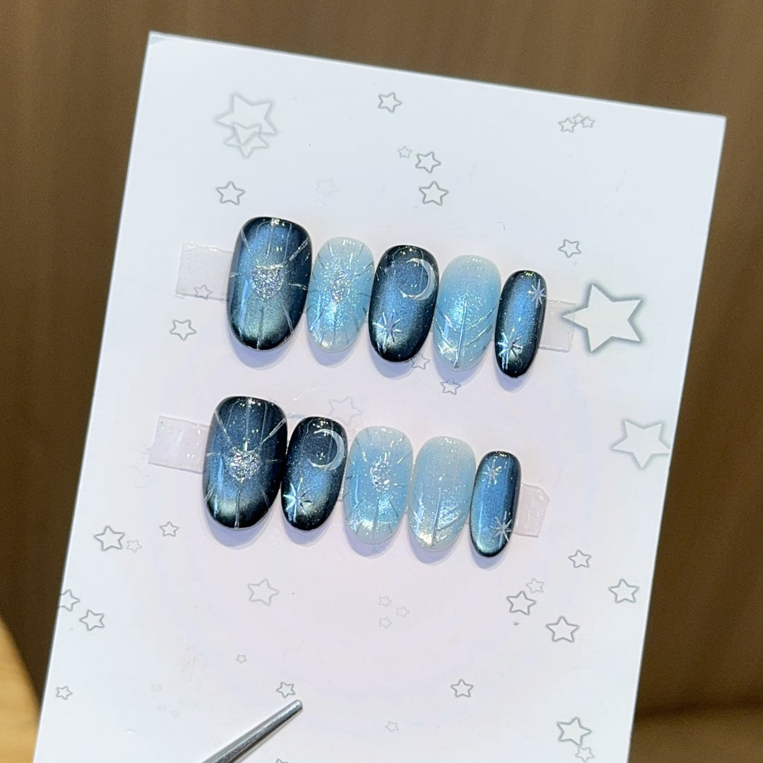 Glamorous artificial nail tips with star and glitter effects Stornfield