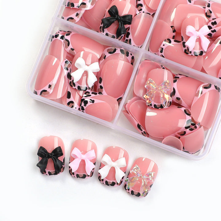 Decorative Press-On Nail Art Set with Unique Embellishments Stornfield