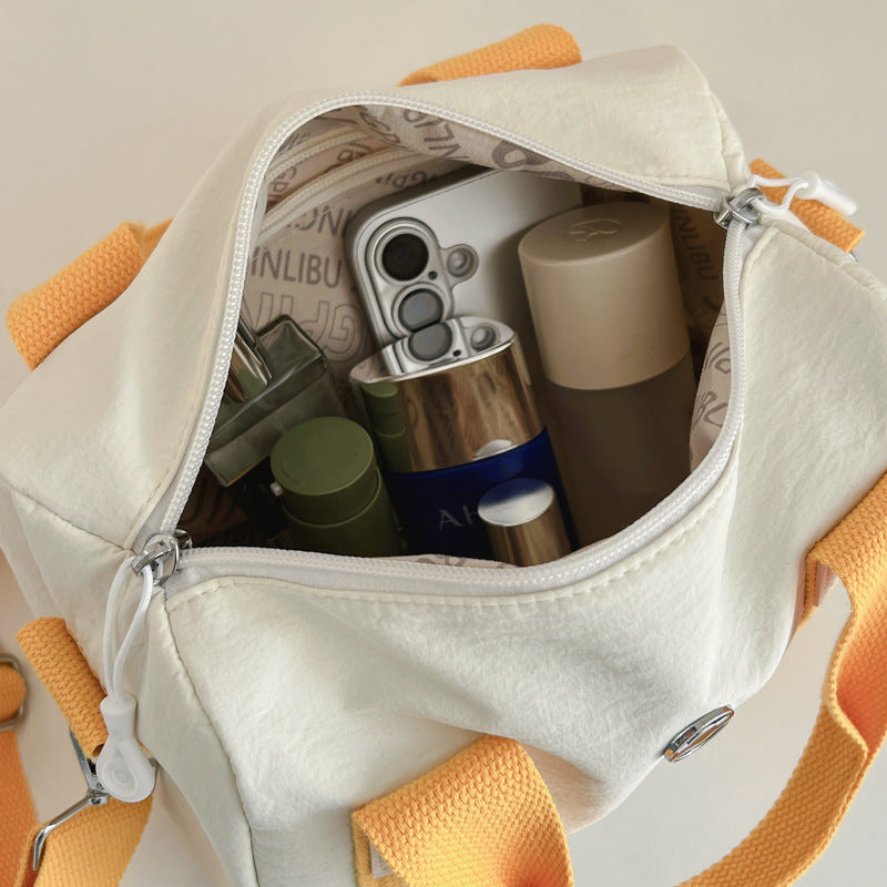 Stylish sports bag with adjustable shoulder strap Stornfield