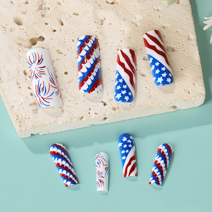 Artificial nails with patriotic patterns Stornfield
