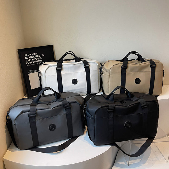 Multifunctional Travel Bag With Durable Outer Material And Practical Interior Stornfield