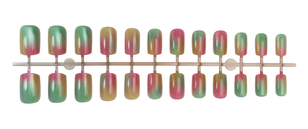 Nail art set with shimmering ombre effects Stornfield