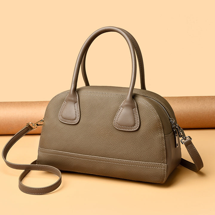 Textured Leather Doctor Bag Stornfield