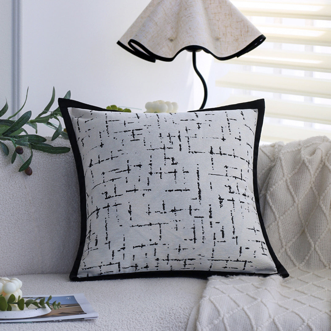 Decorative cushion with modern line pattern