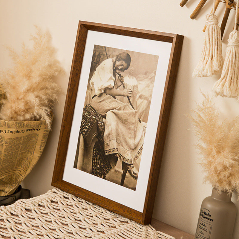 Vintage-Inspired Wooden Art Frame