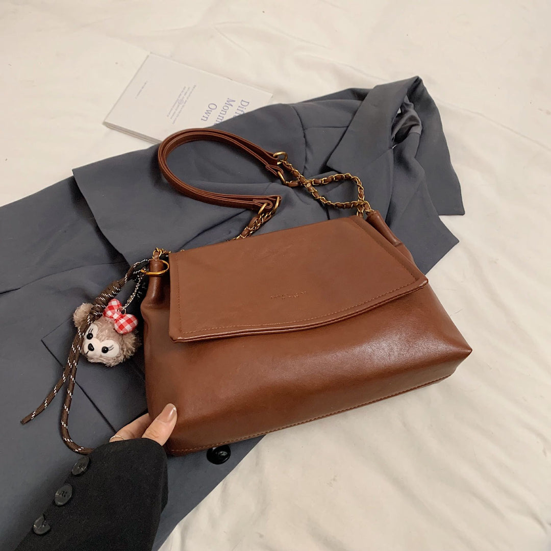 Modern Chain-Strap Handbag Stornfield