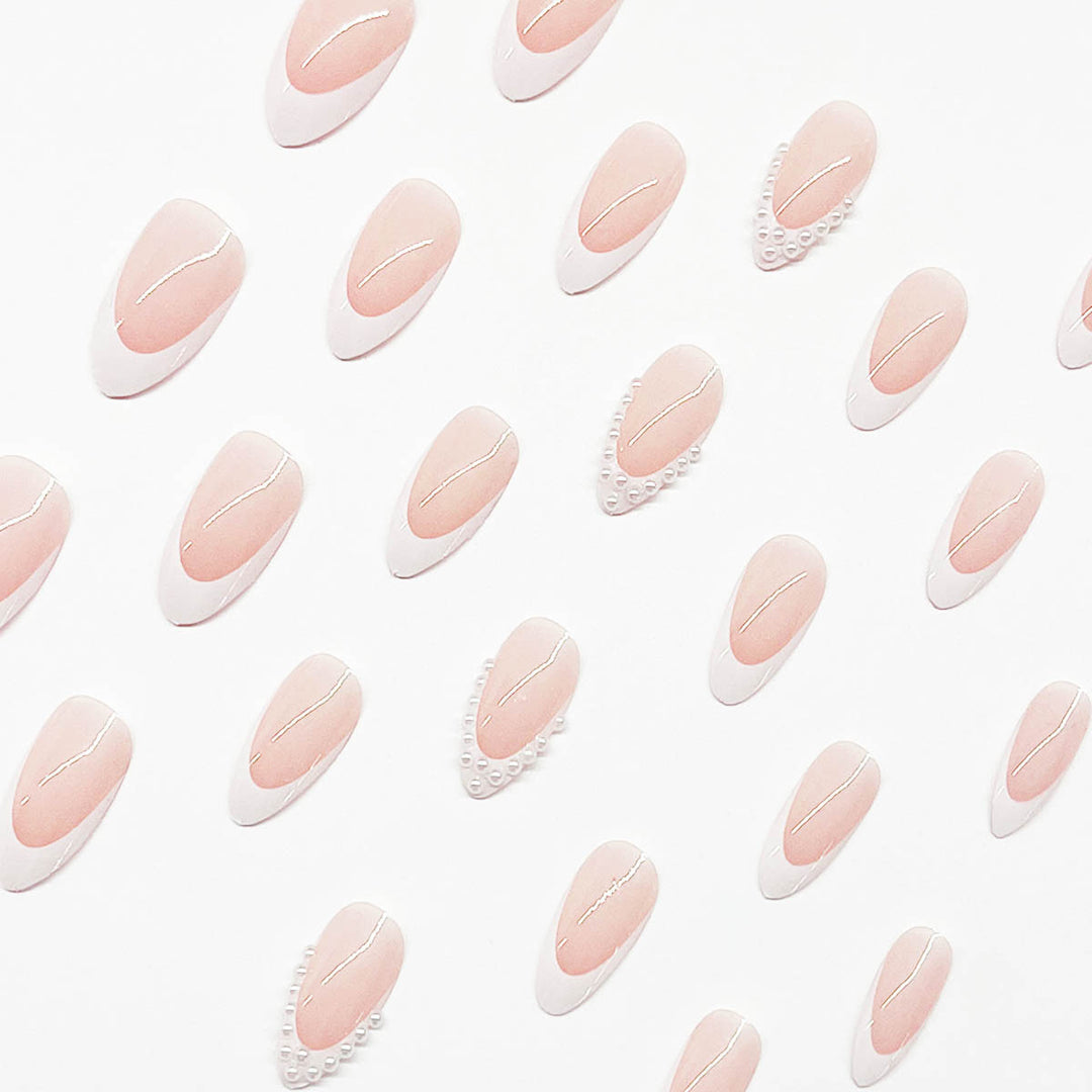 Nail art set with elegant design and 3D pearl embellishments Stornfield