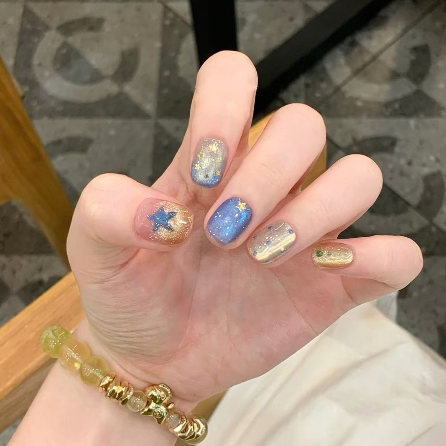 Artistic Press-On Nail Art Design Set Stornfield