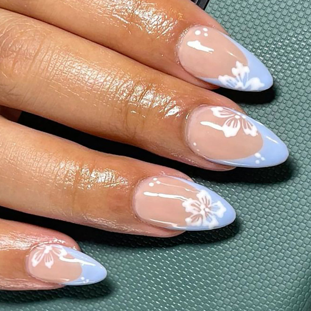 Elegant Floral-Design Stiletto Press-On Nails Stornfield