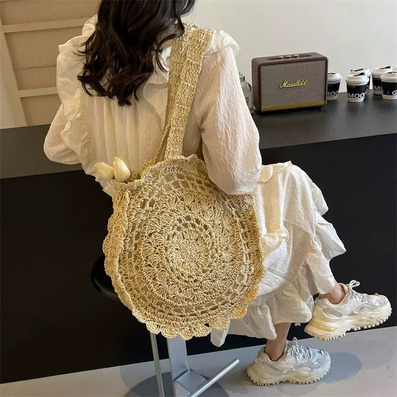 Hand-knotted Round Bag Stornfield