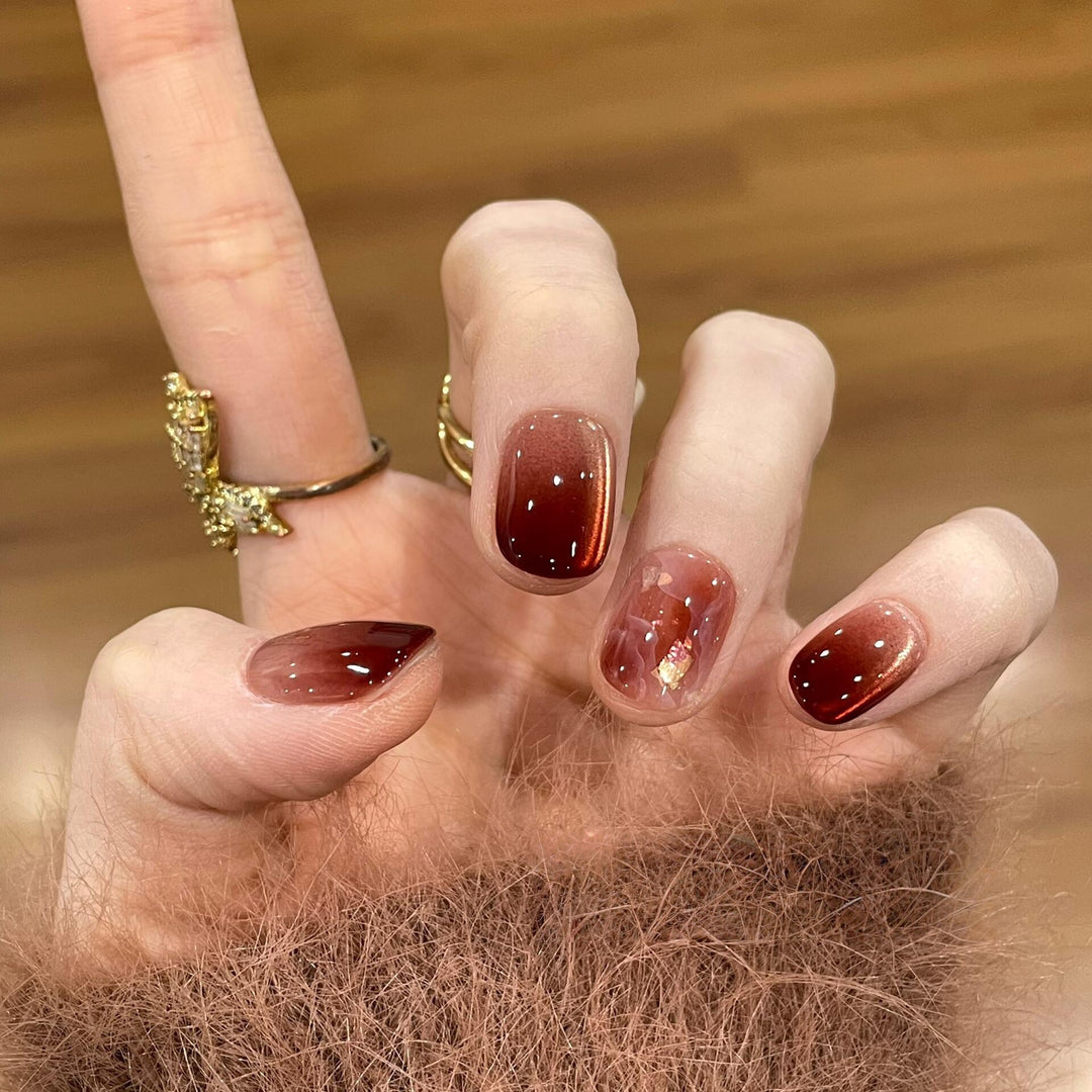 Artificial nails in modern ombre design Stornfield