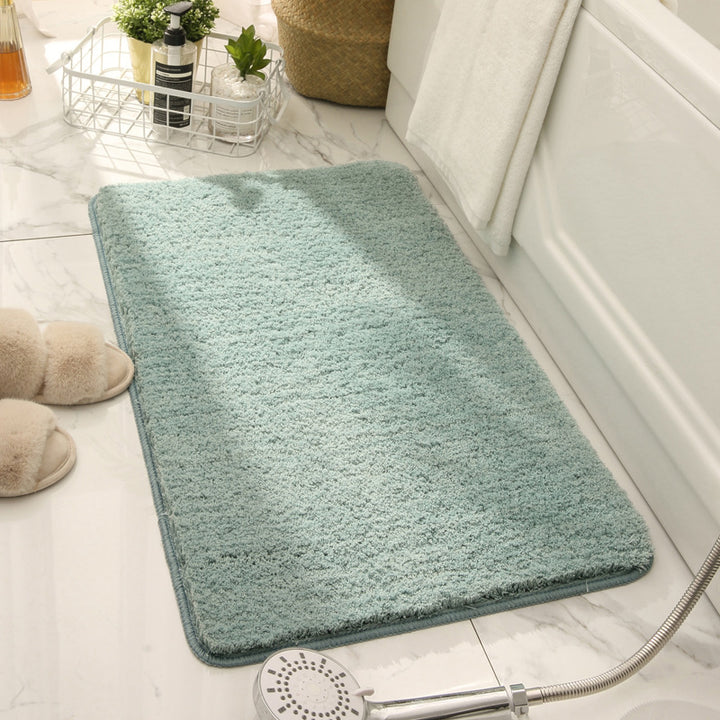 Luxurious Plush Bathroom Rug