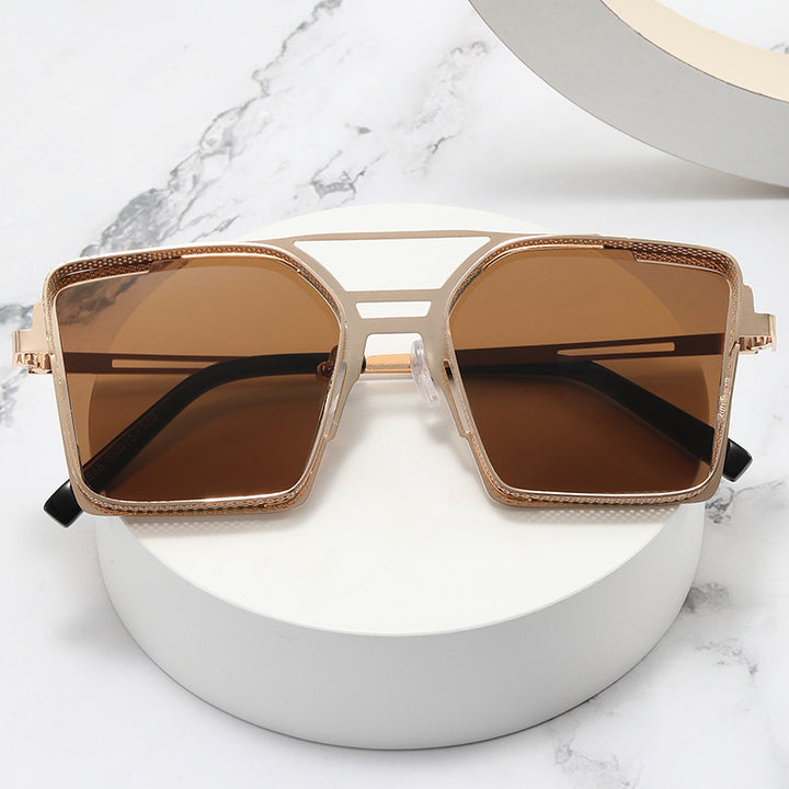 Women's oversized sunglasses with luxurious design and geometric frame Stornfield