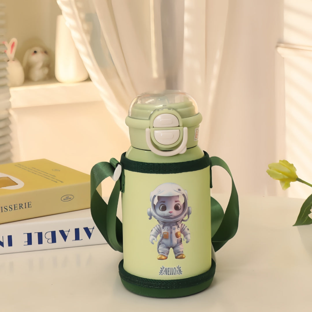 Ladies Insulated Water Bottle with Child-Friendly Design and Adjustable Carrying System Stornfield