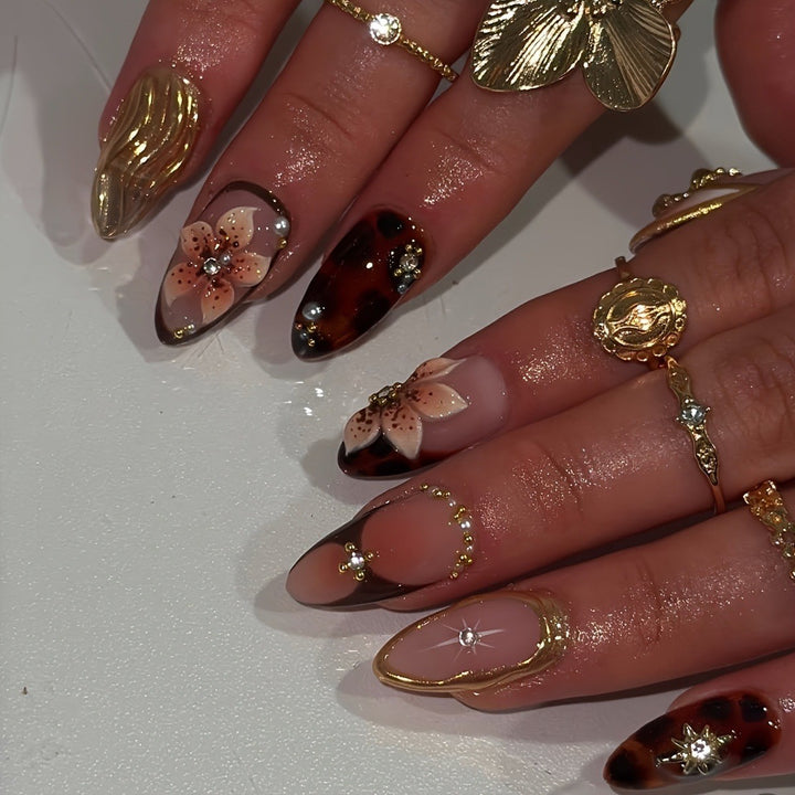 Decorative Nail Art Stornfield