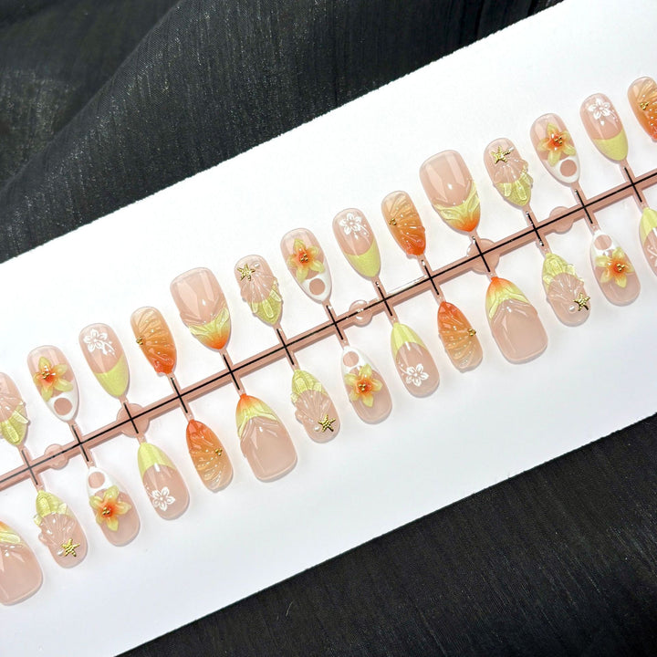 Artistic Floral Designer Press-On Nail Set