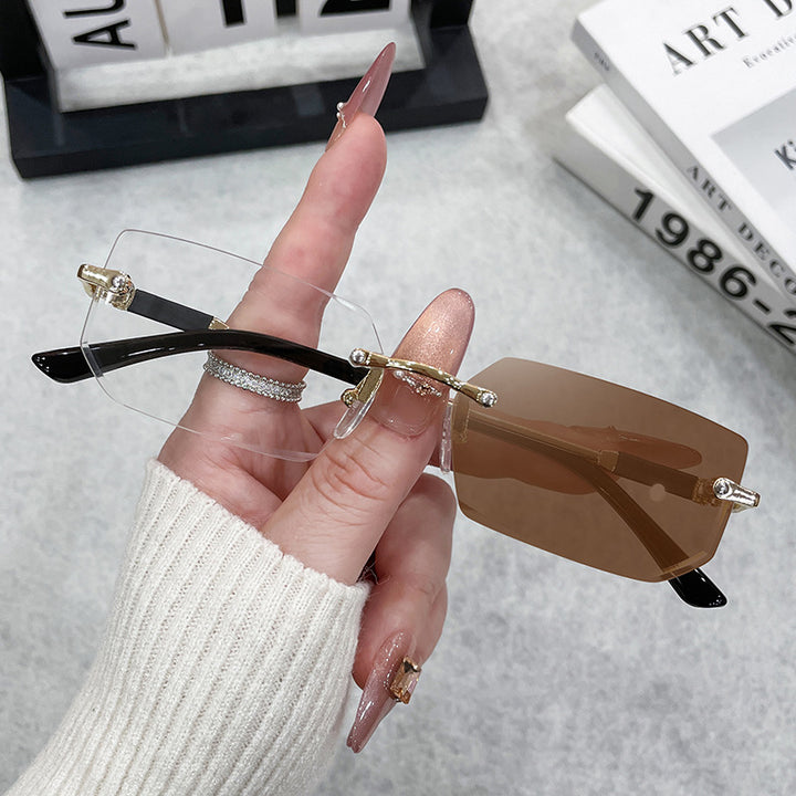 Women's stylish designer glasses with multifunctional lenses Stornfield