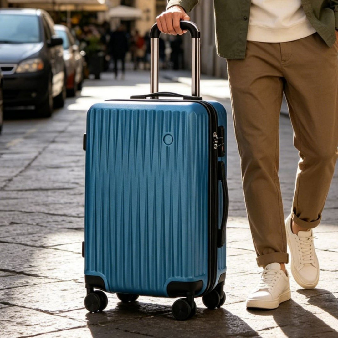 Unisex Lightweight Hard Shell Cabin Suitcase Stornfield