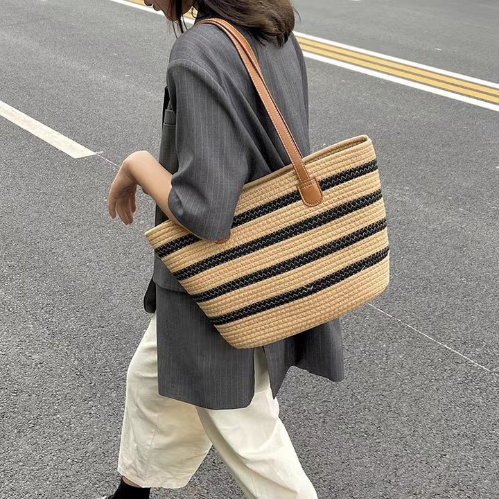Elegant Tote Bag Made of Woven Bast Material with Robust Leather Accents Stornfield