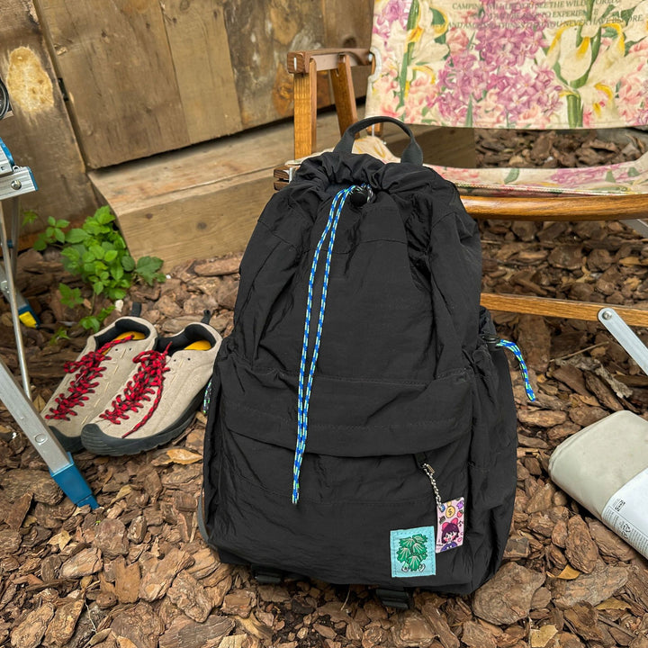 Lightweight Casual Drawstring Backpack