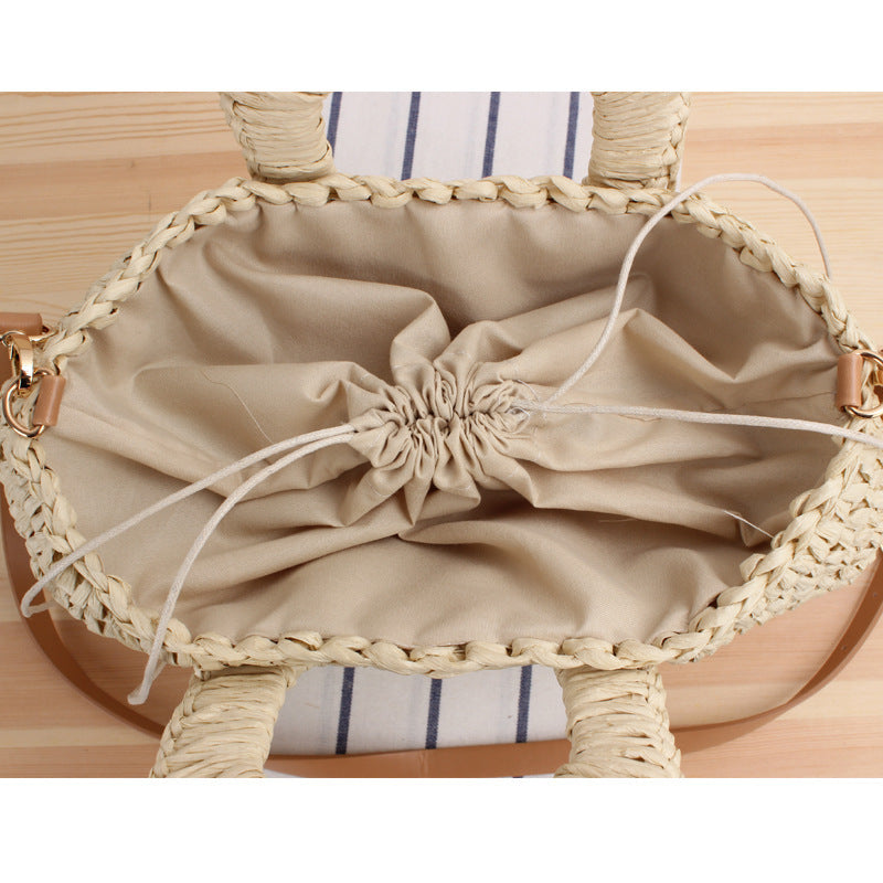 Handmade straw shoulder bag with square handle Stornfield
