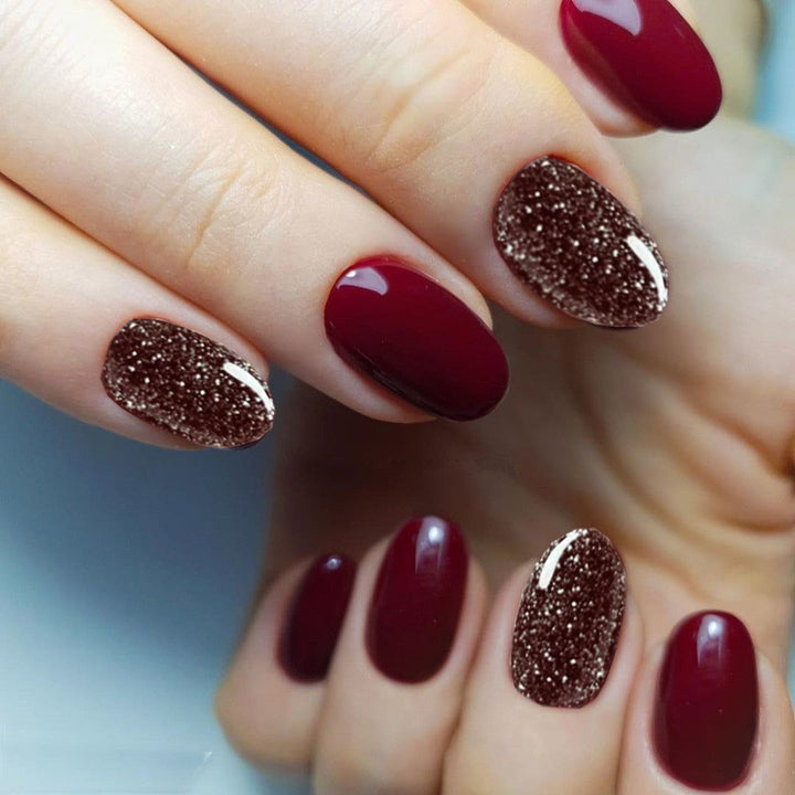 Glittery Nail Art Set Stornfield