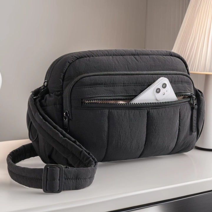 Comfortable everyday bag with multiple compartments Stornfield
