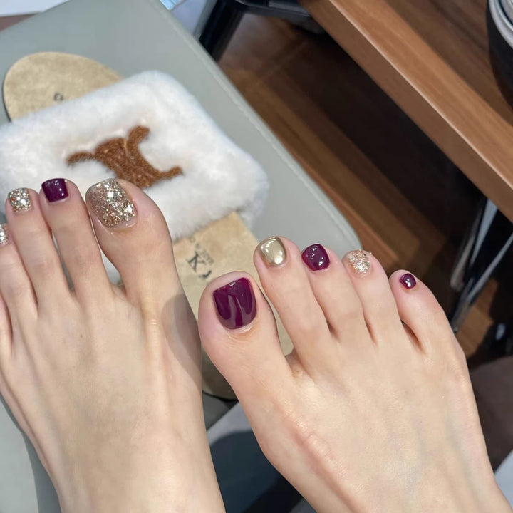 Decorative Press-On Toenail Art Set