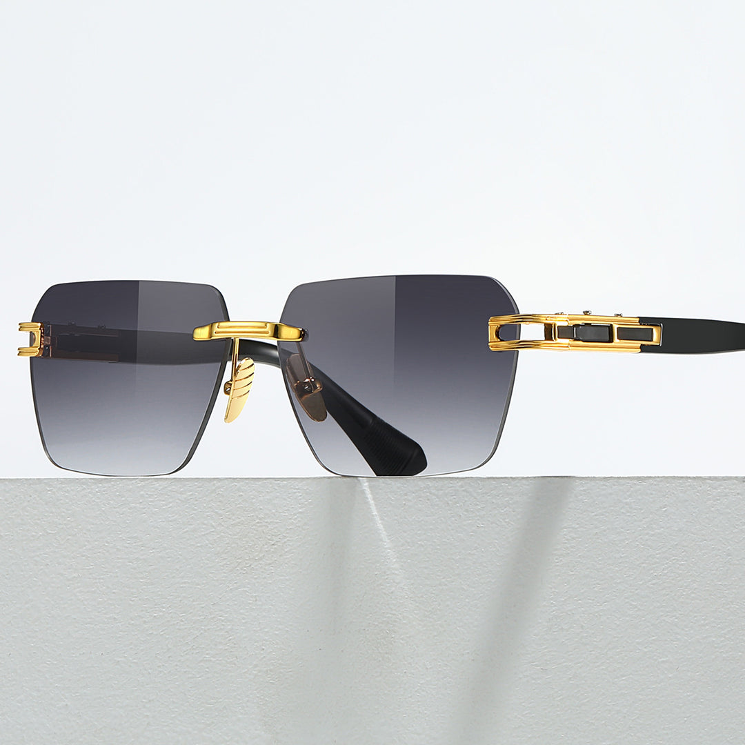 Fashion-Forward Oversized Square Sunglasses Stornfield