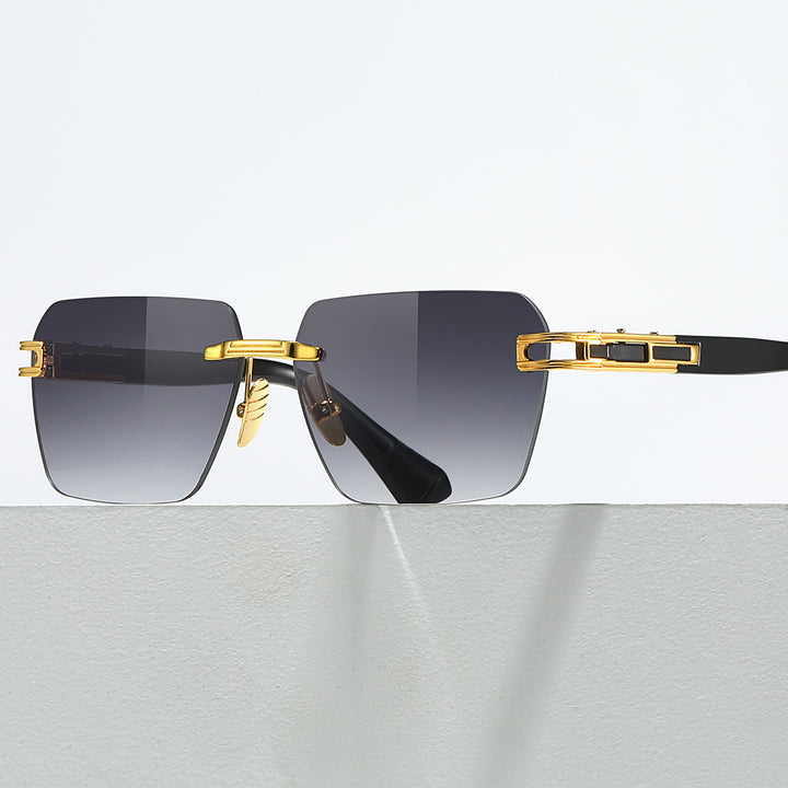 Fashion-Forward Oversized Square Sunglasses Stornfield