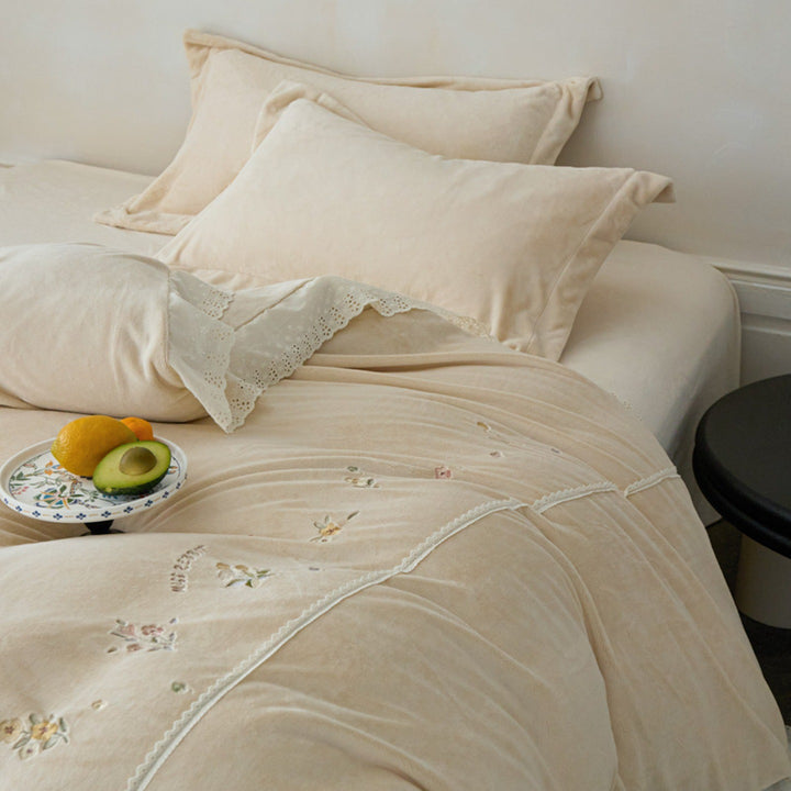 Embroidered Cotton Duvet Cover Set with Eyelet Lace Trim and Pillow Shams