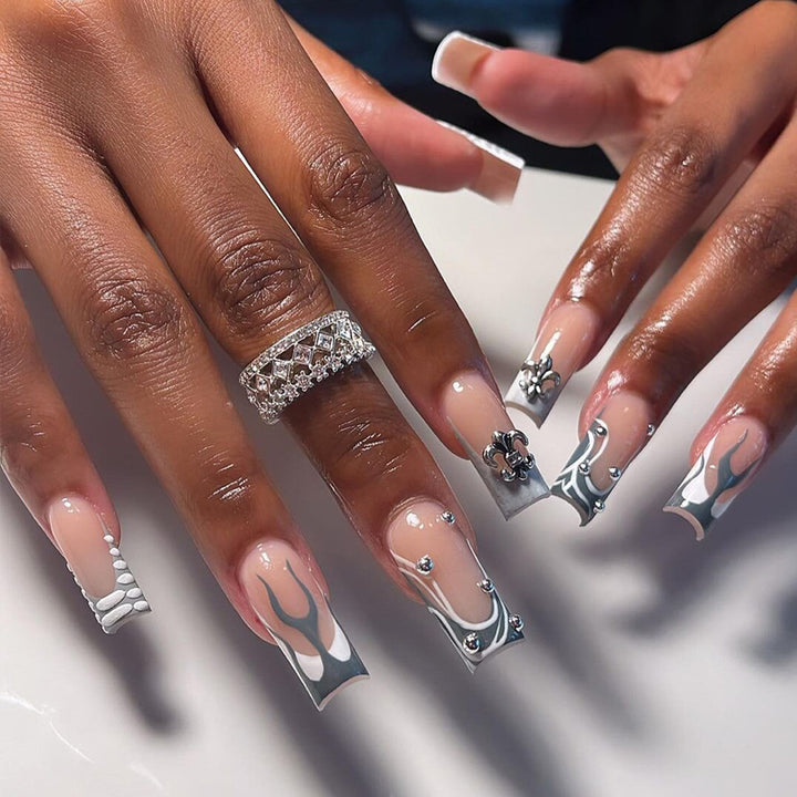Decorative Press-On Nails with Artistic Design Elements Stornfield