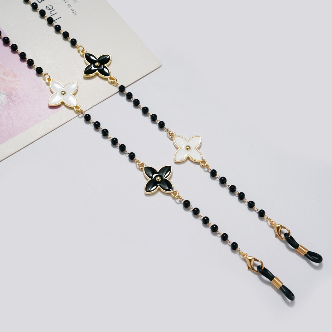 Floral Beaded Eyewear Chain Stornfield
