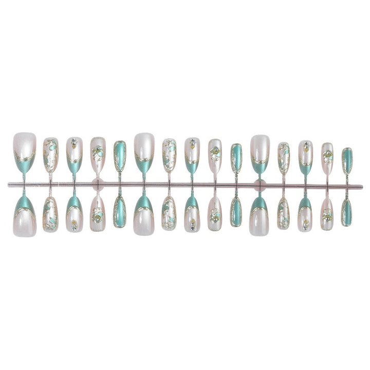 Artificial nail set with elegant gemstones Stornfield