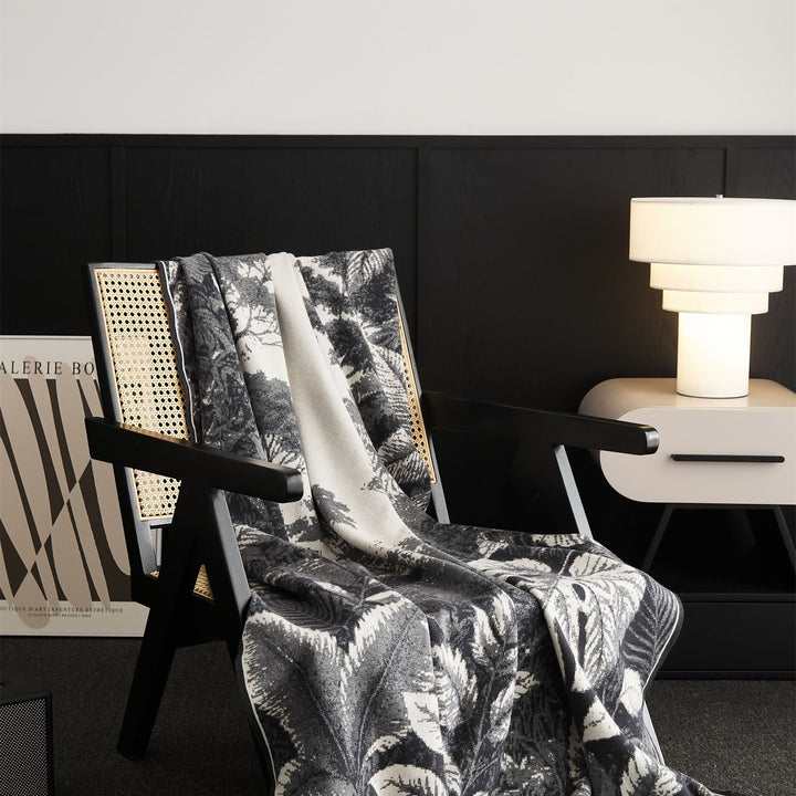 Luxury Jacquard Cotton Throw Blanket with Botanical Pattern