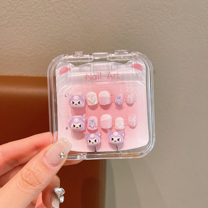 Creative artificial nails with 3D designs Stornfield