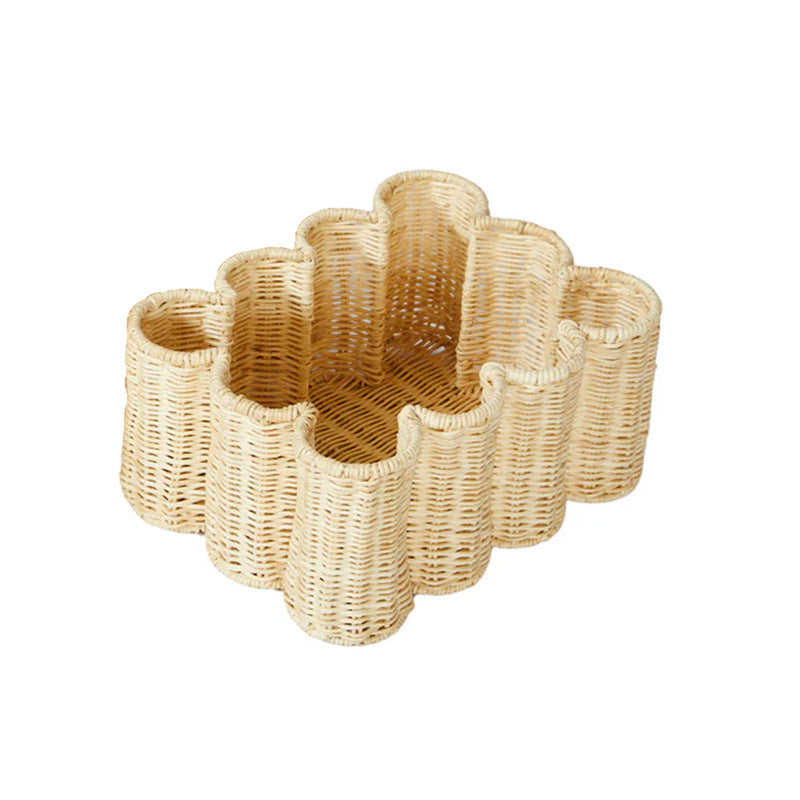 Playful storage basket in flower design Stornfield