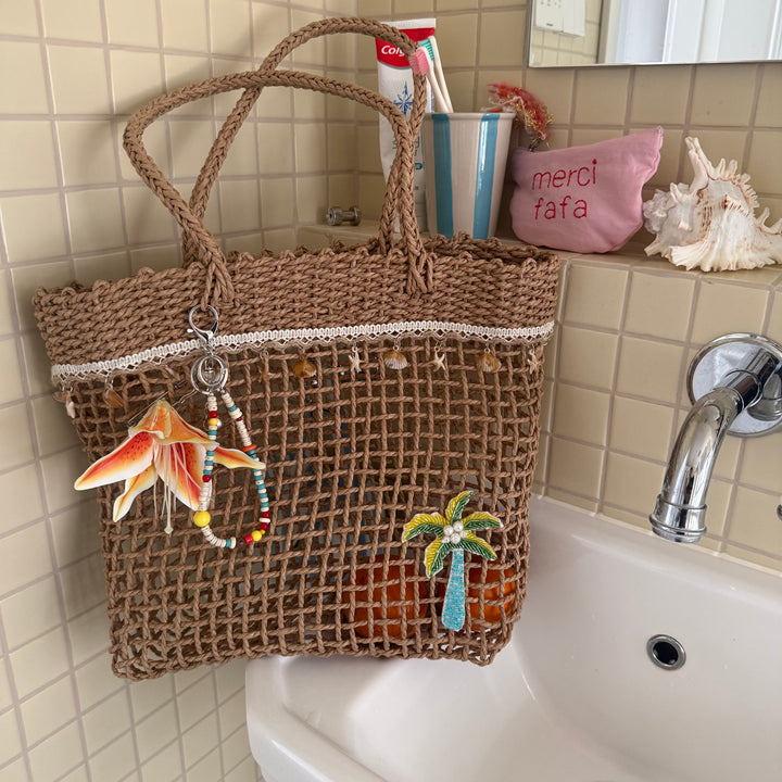 Bast-Beach bag with Elegant Structured Design Stornfield