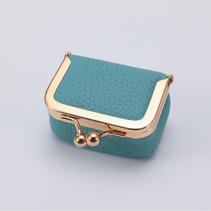 Elegant Vintage Clutch Stornfield