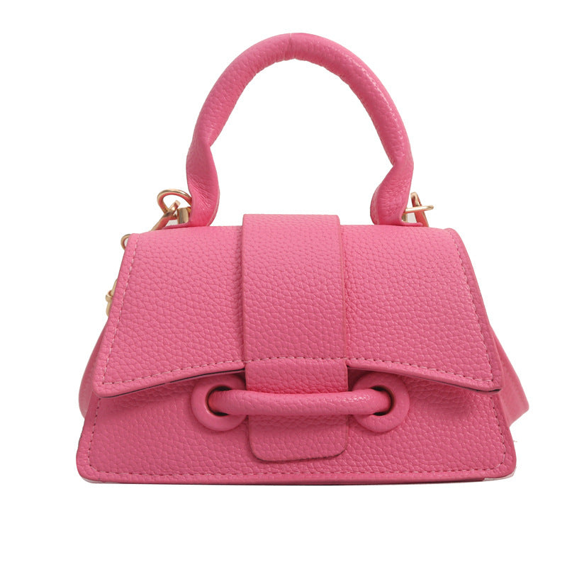 WoLuxurious Textured Leather Shoulder Bag Stornfield