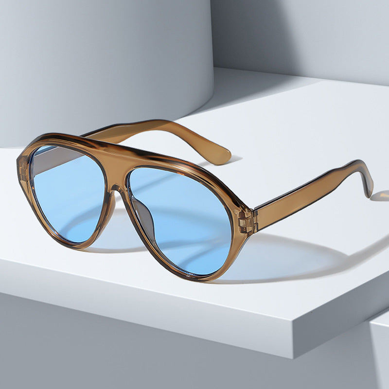Trendsetting Oversized Retro Sunglasses Stornfield