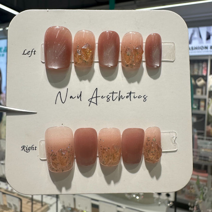 Aesthetic Press-On Nail Set Stornfield