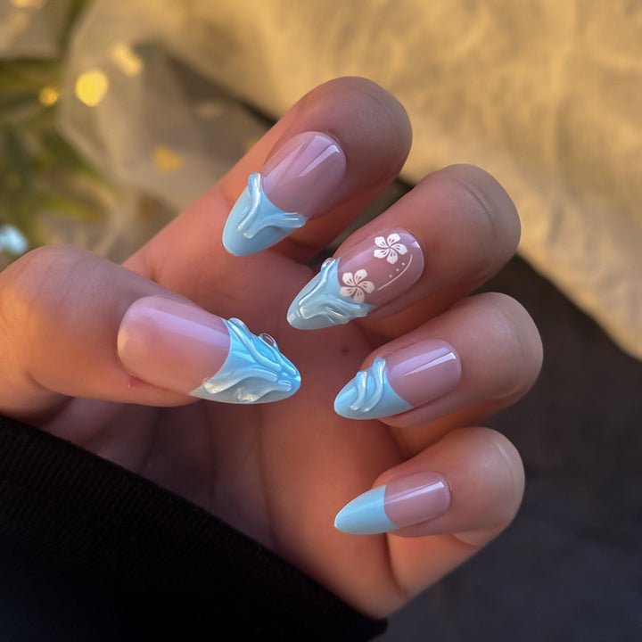 Elegant Floral-Themed Press-On Nail Art Set Stornfield