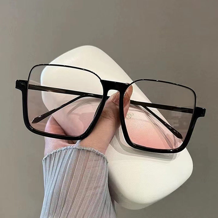 Trendy Over-Sized Glasses Frame Stornfield
